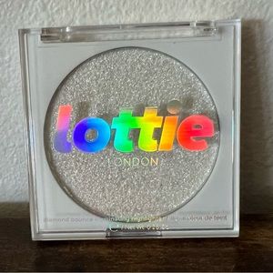 Lottie London Diamond Bounce Illuminating Highlighter 0.28 oz